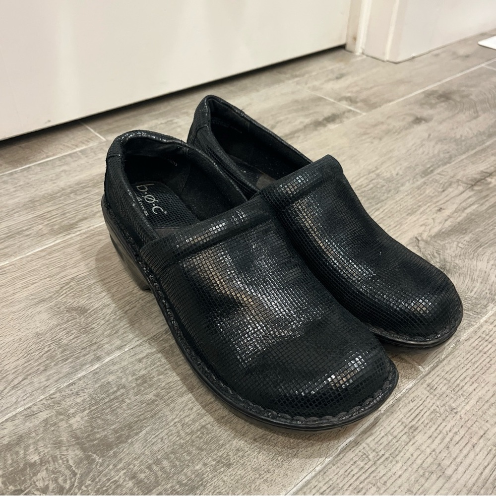 BOC Born Concepts Women’s Black Slip On Clogs Size 9.5‎